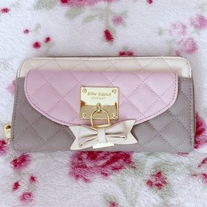 Betsey Johnson pink and gray wallet with bow
